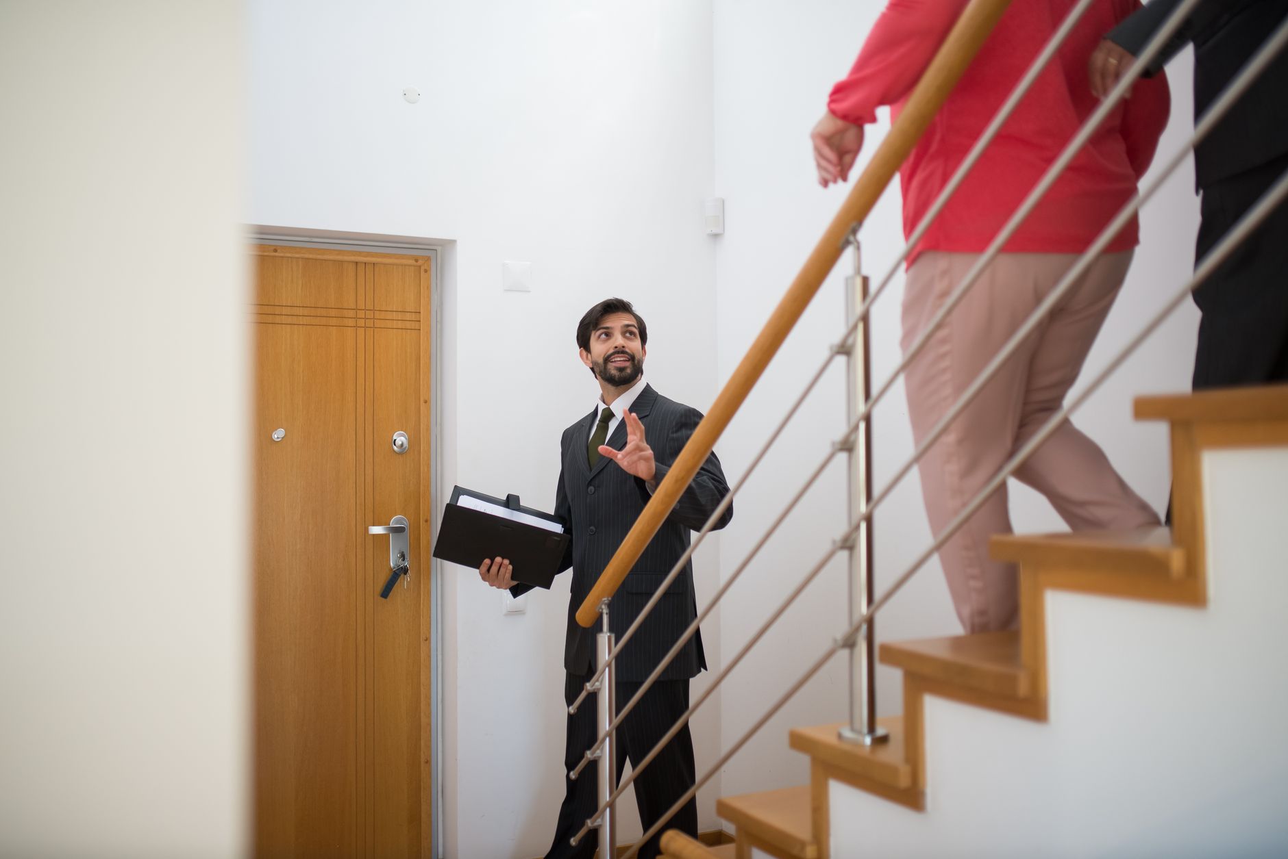 How to Find a Legitimate Real Estate Agent in Nigeria